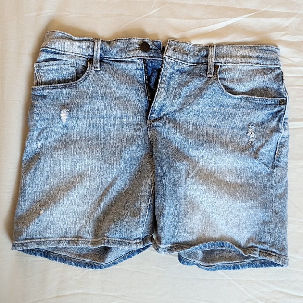 3 FOR $20 Loft Distressed Jean Shorts With Long Inseam Size 6/28